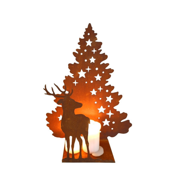 Edelrost Hirsch vor Sternenbaum