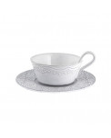 Portugiesische Keramik Tasse mit Untertasse antikweiß